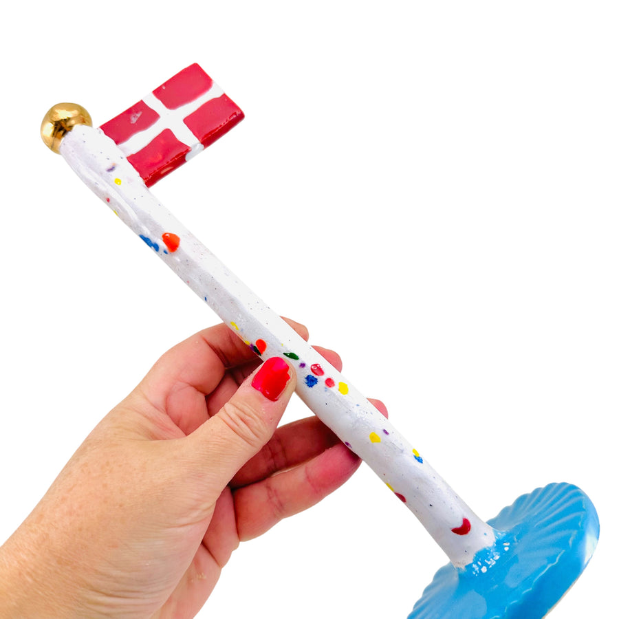 Stort Harlekinflag med guldknop. 2. Sorterings flag